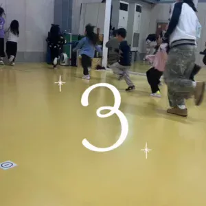 笑顔で体を動かす楽しさ – ベティーズキッズダンス✨